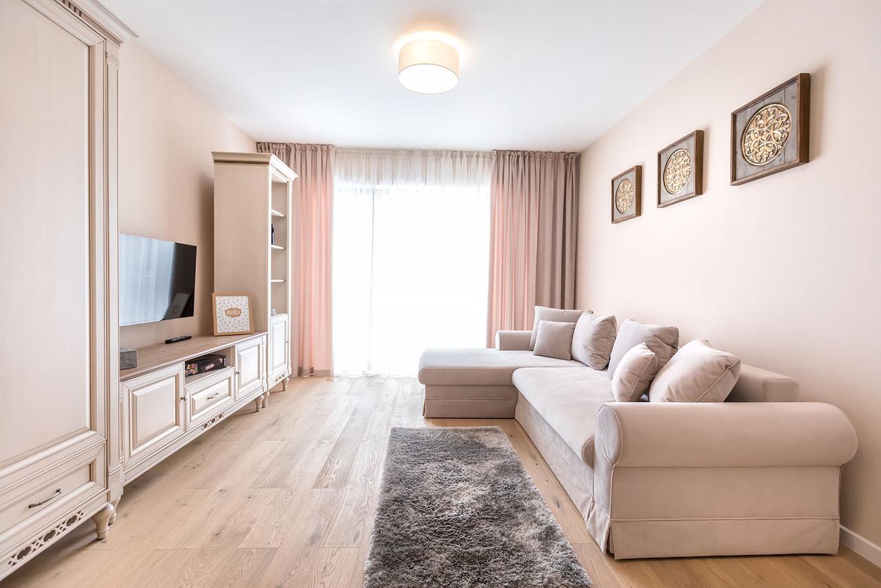 Cosmopolit Booking Брашов Экстерьер фото